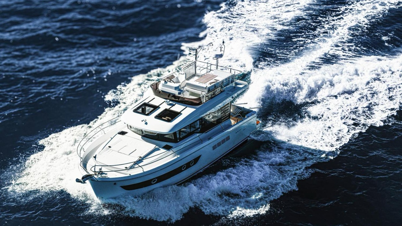 Swift Trawler