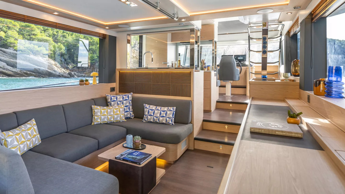 swift-trawler-54-interior-alpi-oak-joinery-1920x1200_0.jpg